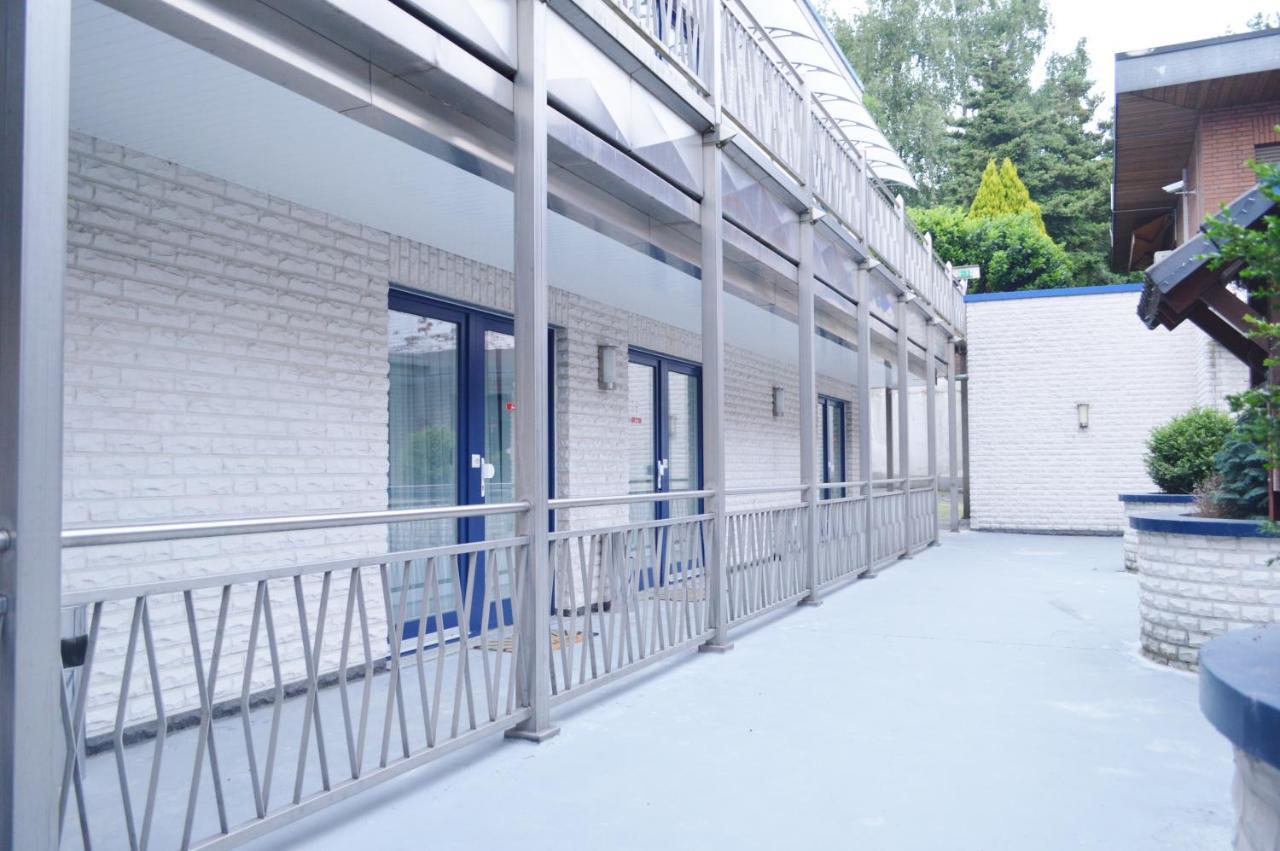 Hotel B8 Voerde Exteriér fotografie
