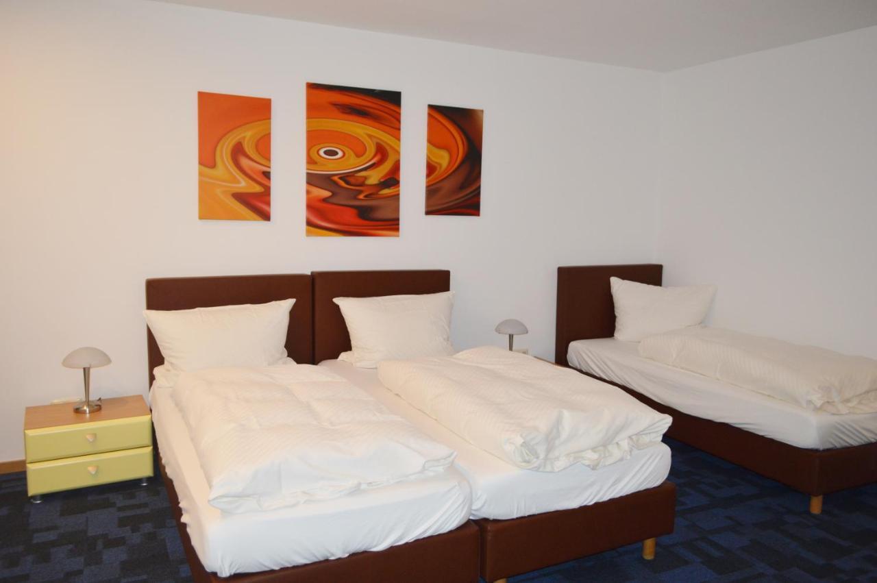 Hotel B8 Voerde Exteriér fotografie