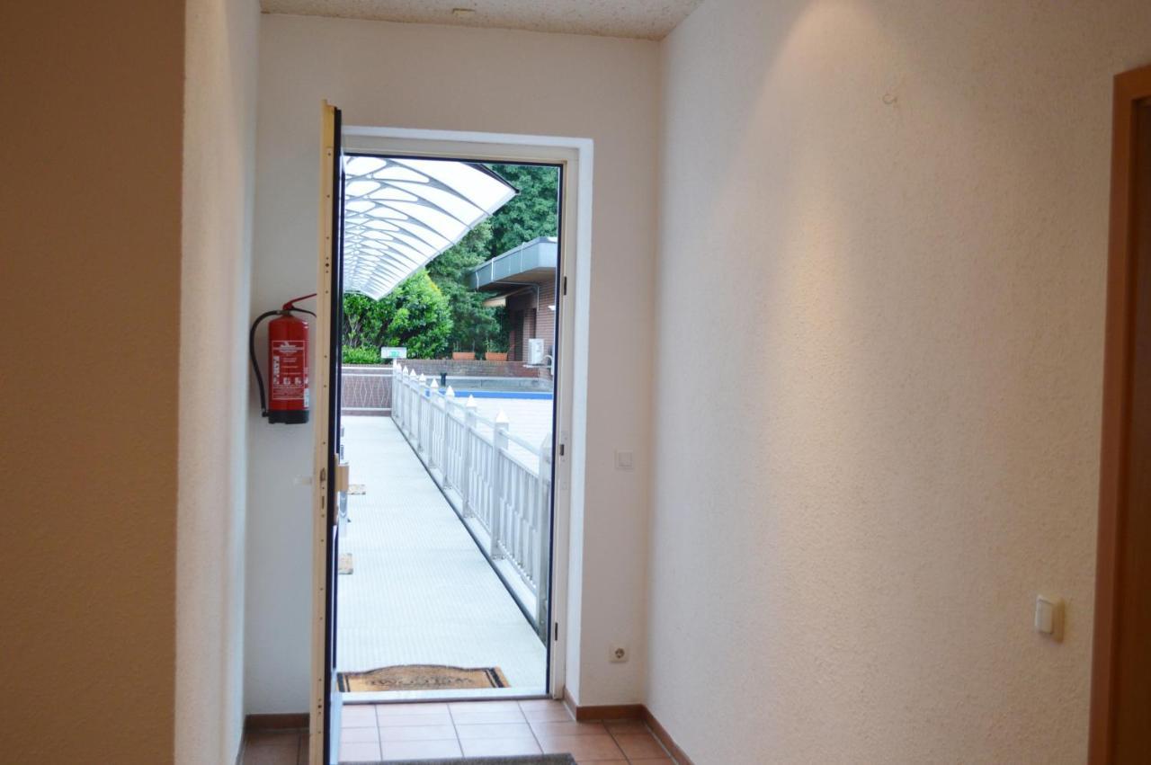 Hotel B8 Voerde Exteriér fotografie
